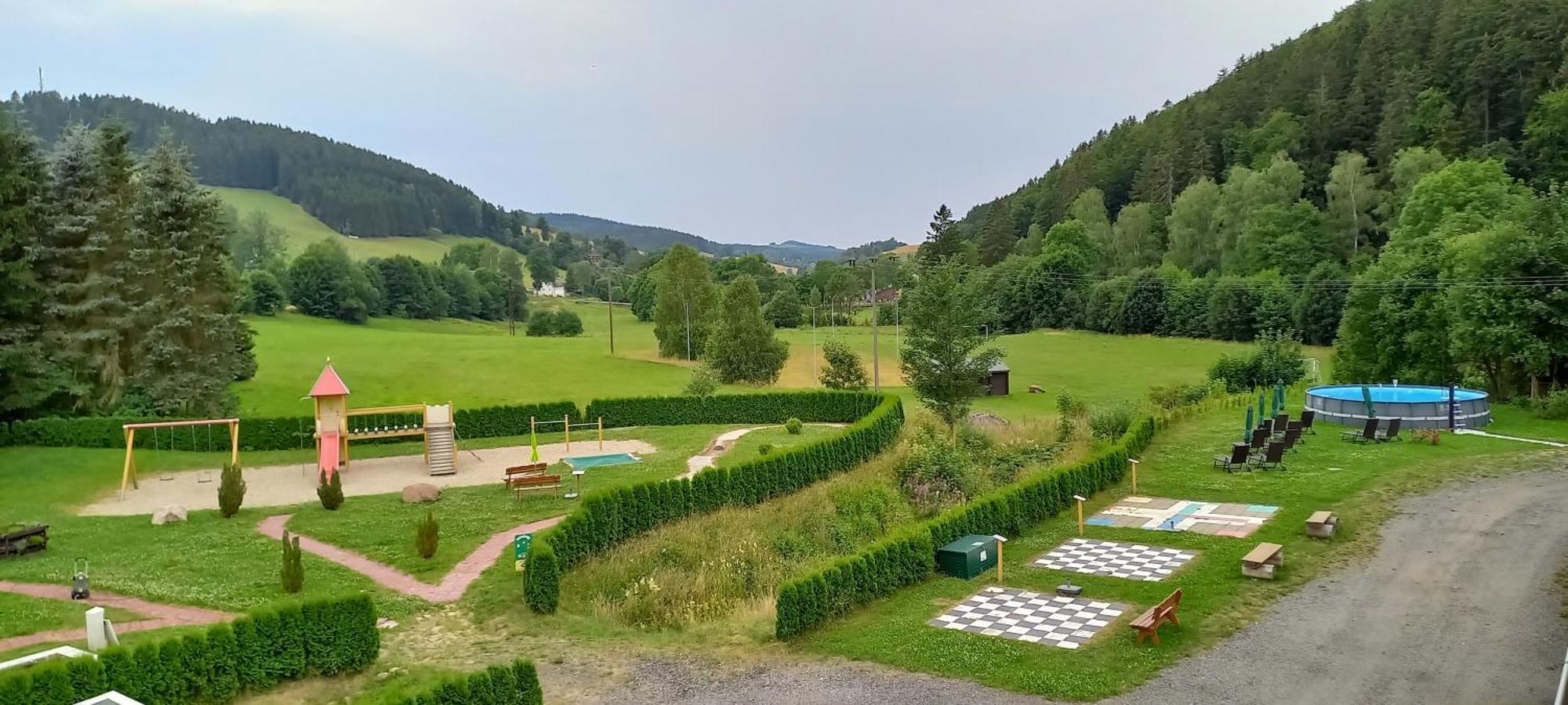 Naturhotel Lindenhof Rechenberg-Bienenmuhle Exterior photo